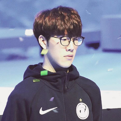 大气！RNG花100W包机出征2025MSI！