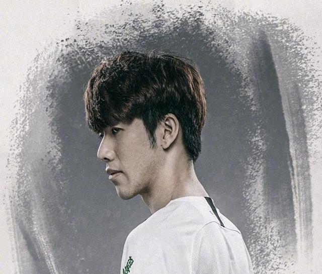 等等，这是NAVI时代在 CS2 ？一直都是