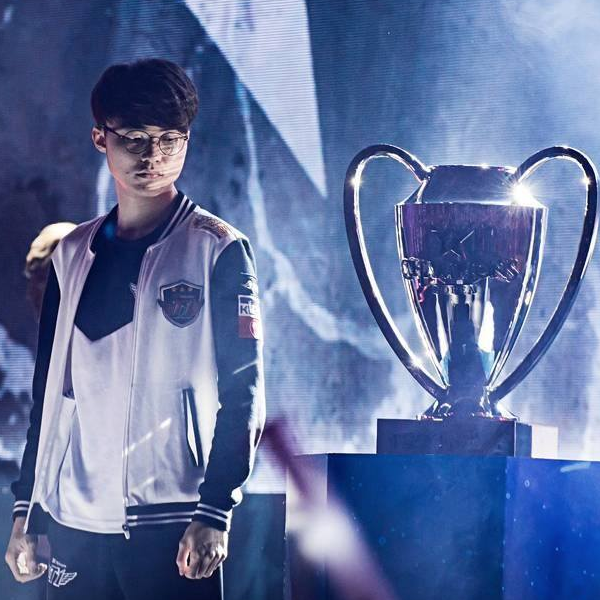 CSGO职业哥谈各自国家最强选手，你认为我们该选谁？