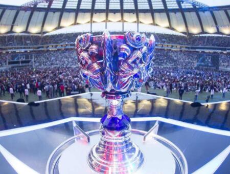 DemQQ 离开 Monte 加入 Passion UA