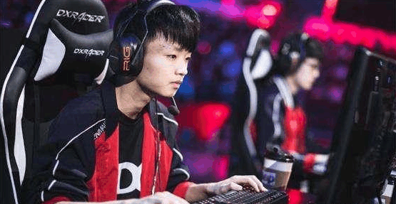 电竞比分网：DOTAPlus更新，Valve终于要重视DOTA2了吗？